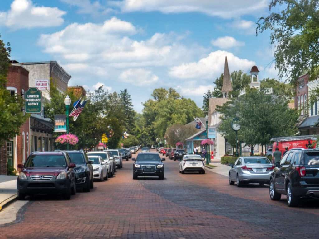 Main Street of Zionsville, IN